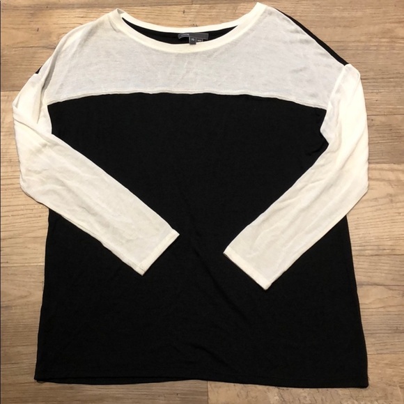 Vince Tops - Vince Long Sleeve Top Size XS